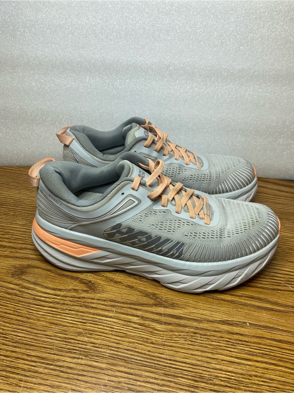 Hoka One One Bondi 7 Gray Harbor Mist Athletic Running Shoes Women's Size 7.5